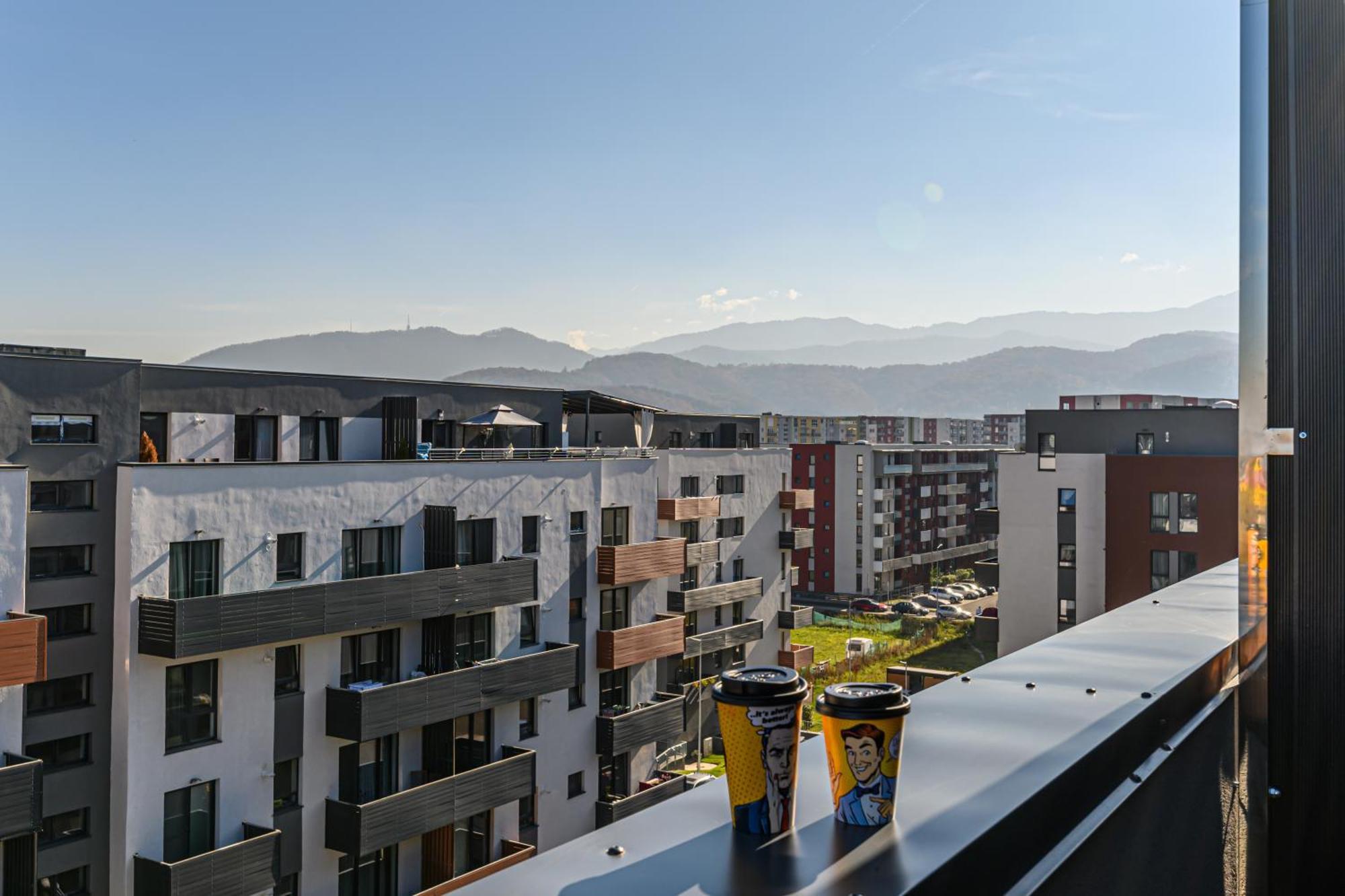 Koa - The Box Apartament Brașov
